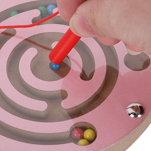 Wooden Magnetic Pen Driving Beads Game