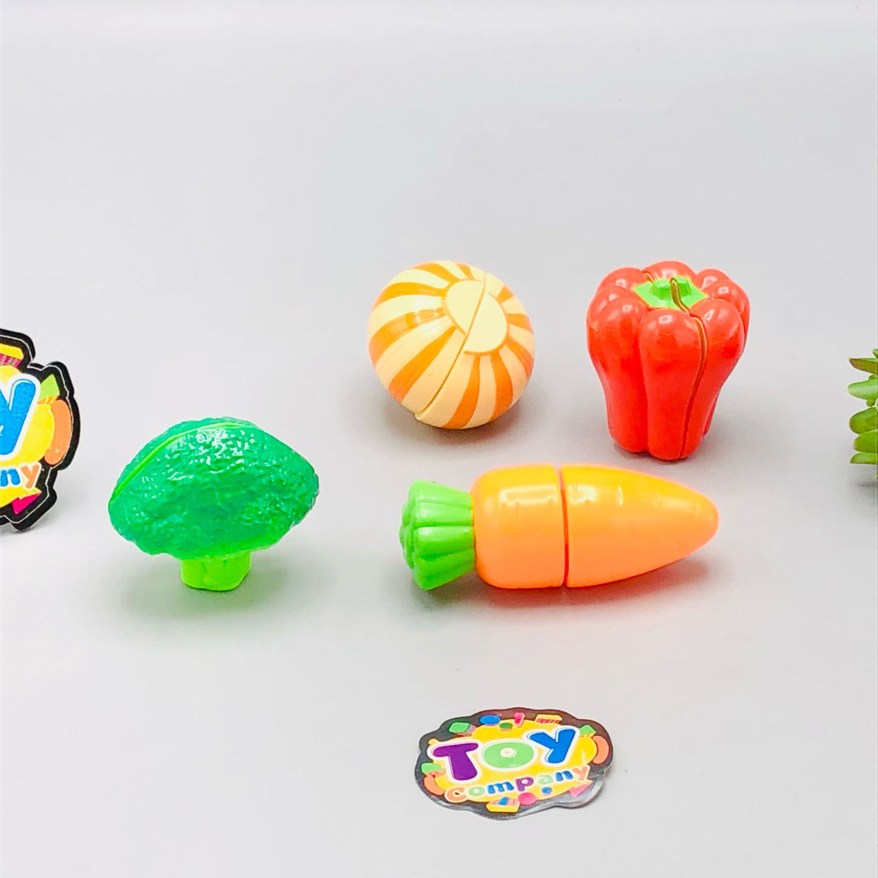 17Pcs Pretend Play Vegetable & Fruit Cutting Set