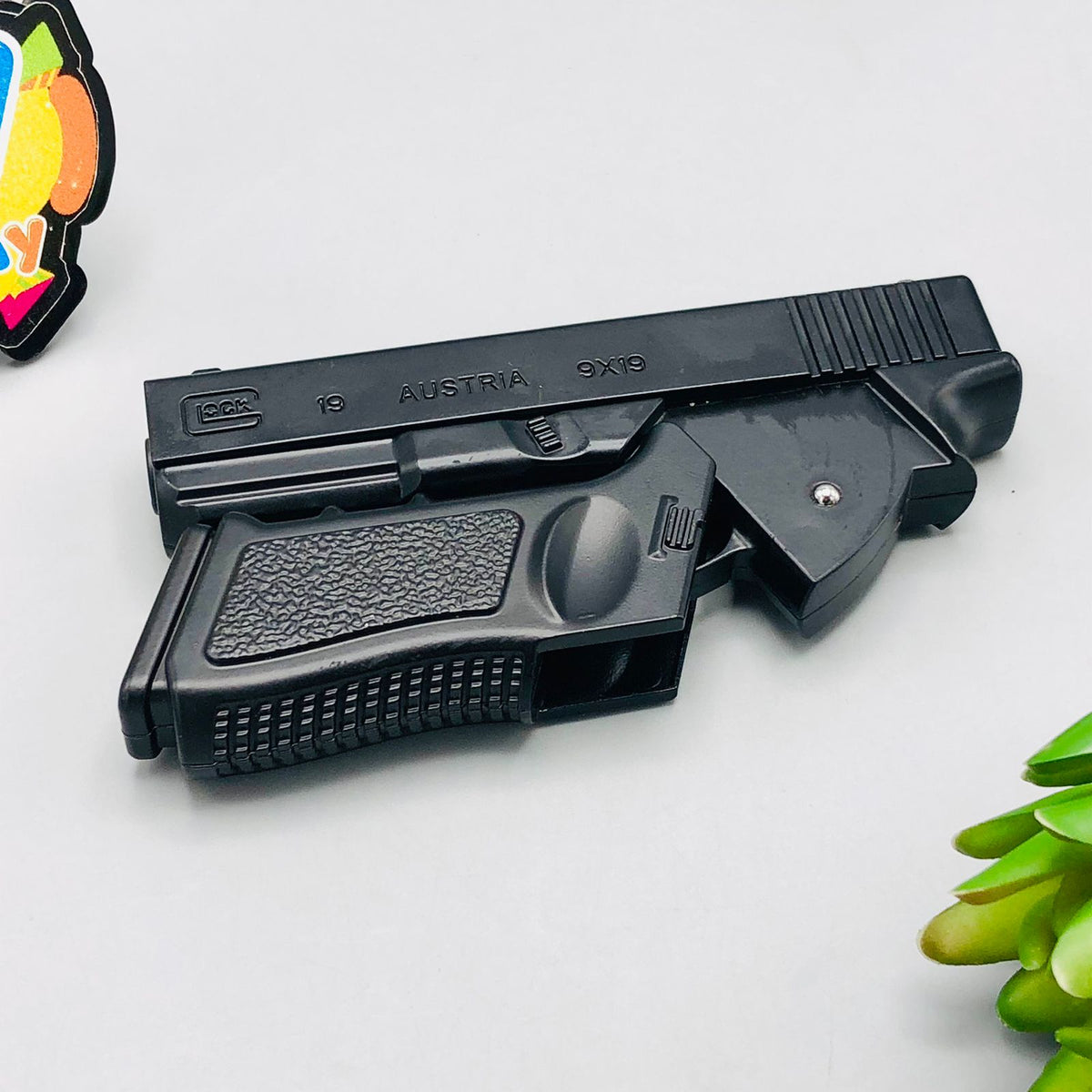 Mini Alloy Foldable Manual Target Gun With Soft Pellets