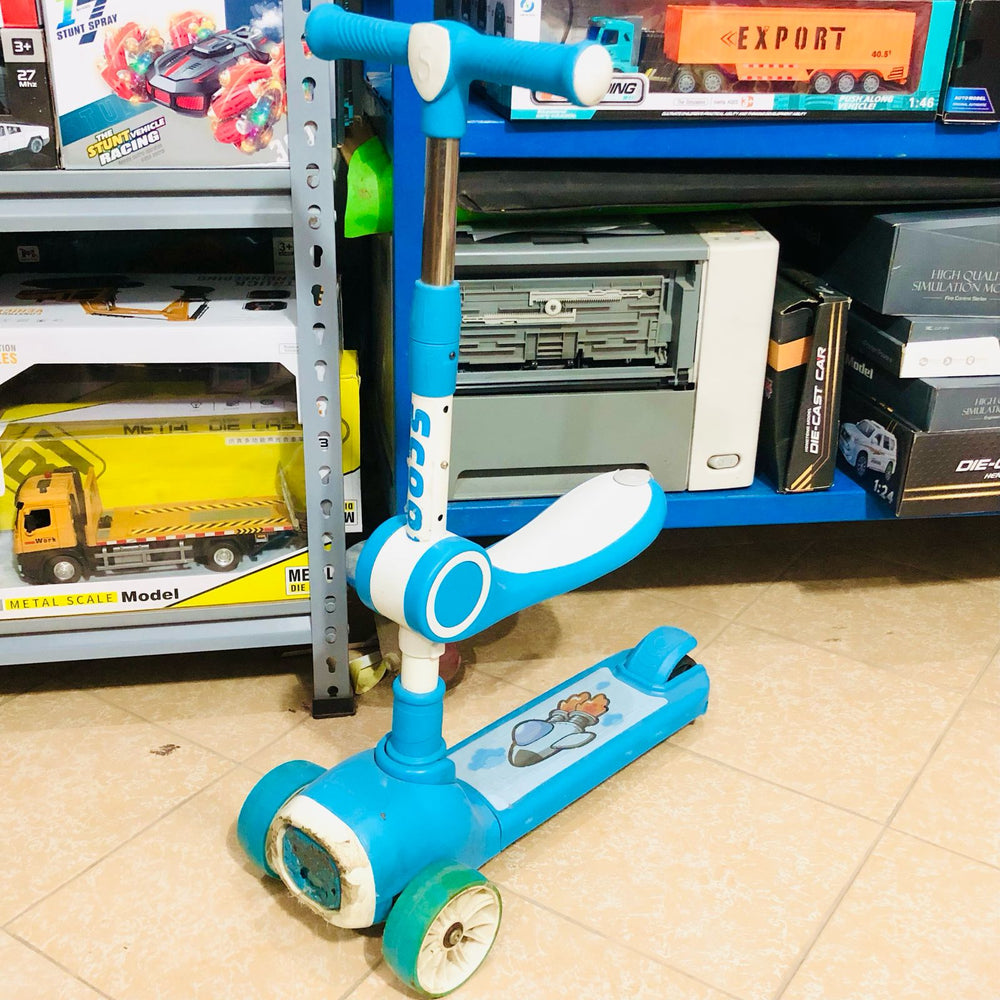 Height Adjustable Kids Scooter - Major Fault
