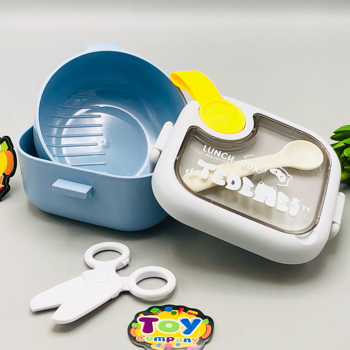 750ml Plastic Lunch Box With Food Scissor & Spoon - Blue
