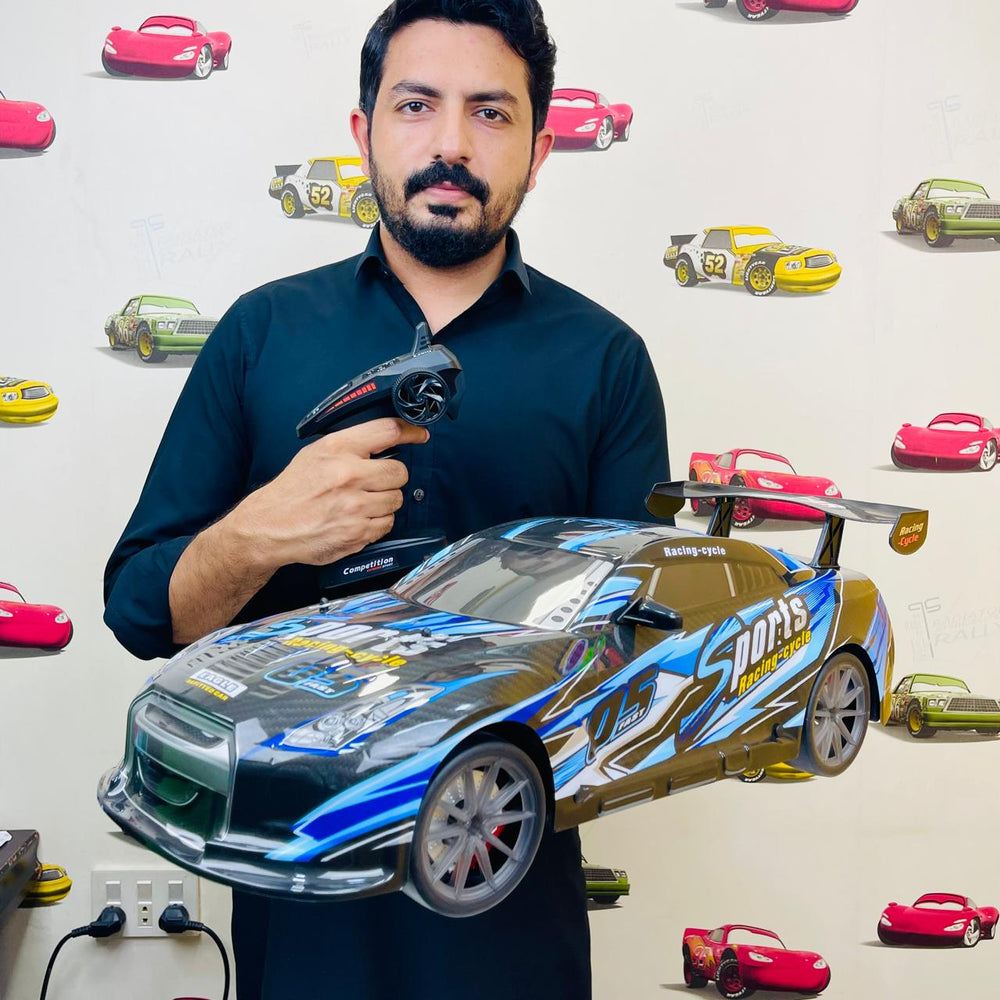 2.4GHz RC Big Size Nissan GTR Model Car