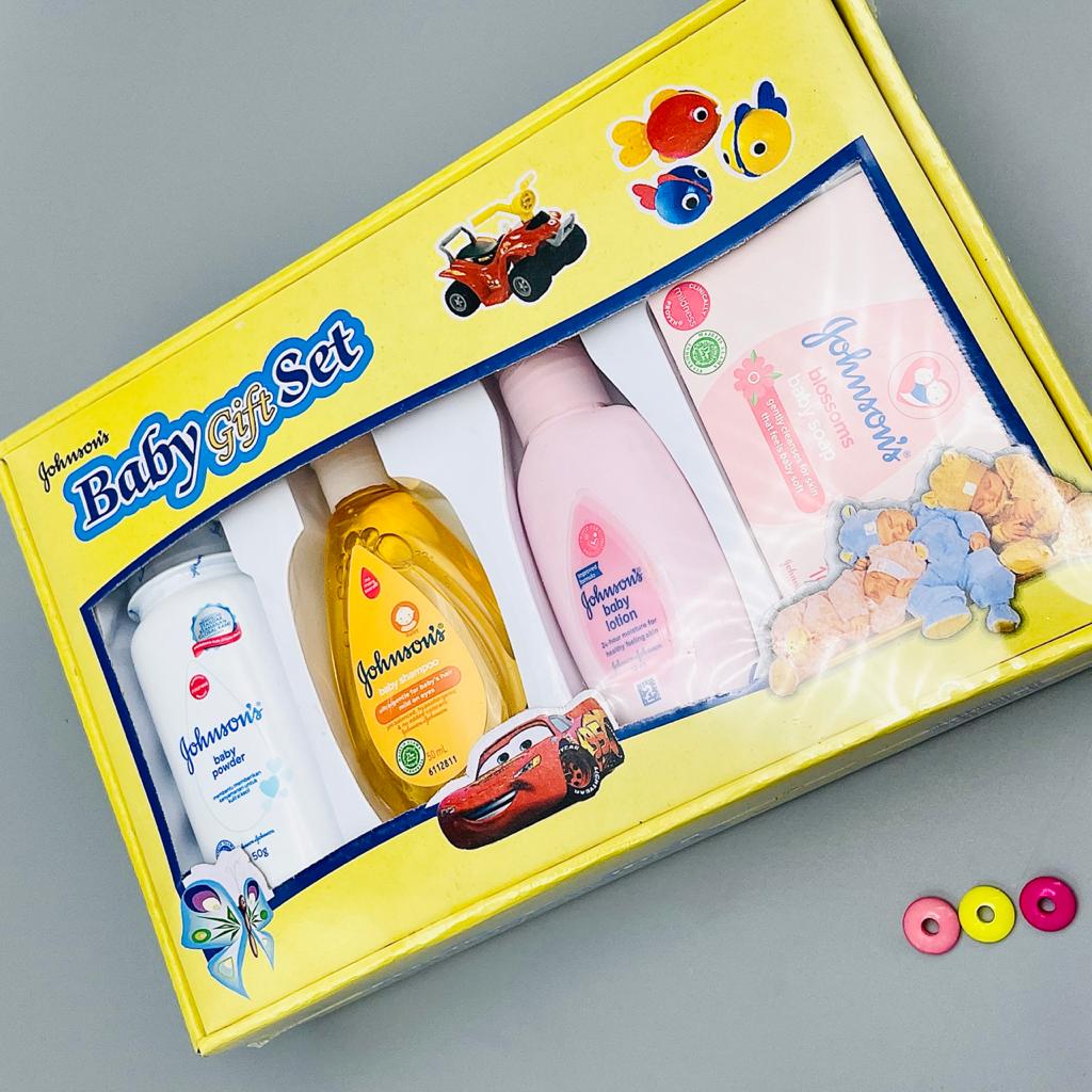 4 in 1 Johnson's Baby Gift Set