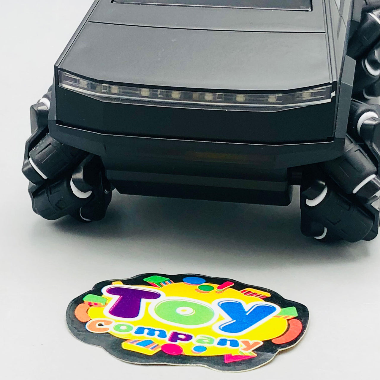 1:28 2.4GHz Remote & Watch Control Tesla Mini Drift Truck