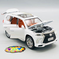 1:24 Diecast Lexus LX570 Model Car