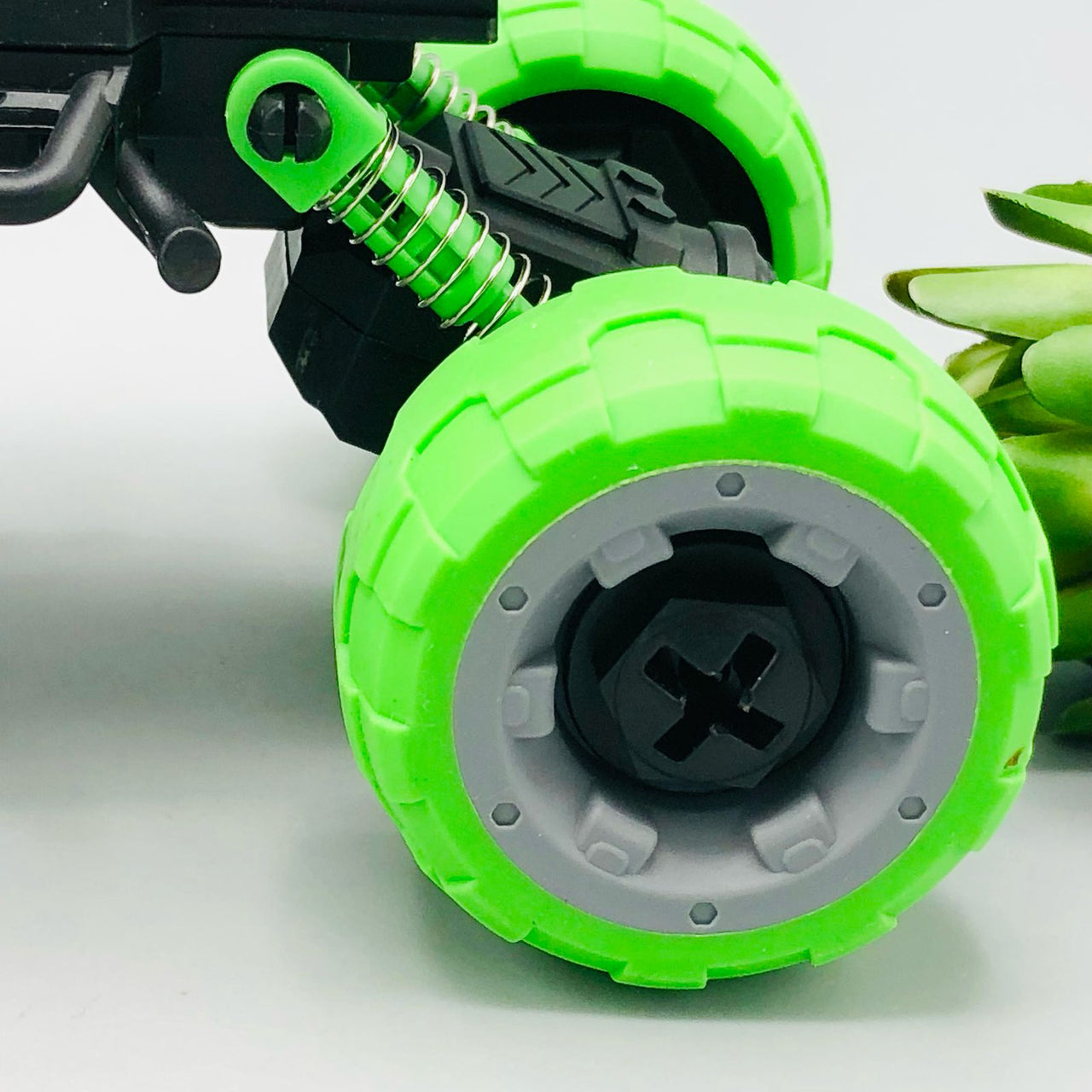DIY Monster Sanitation Screw Truck - Assortment