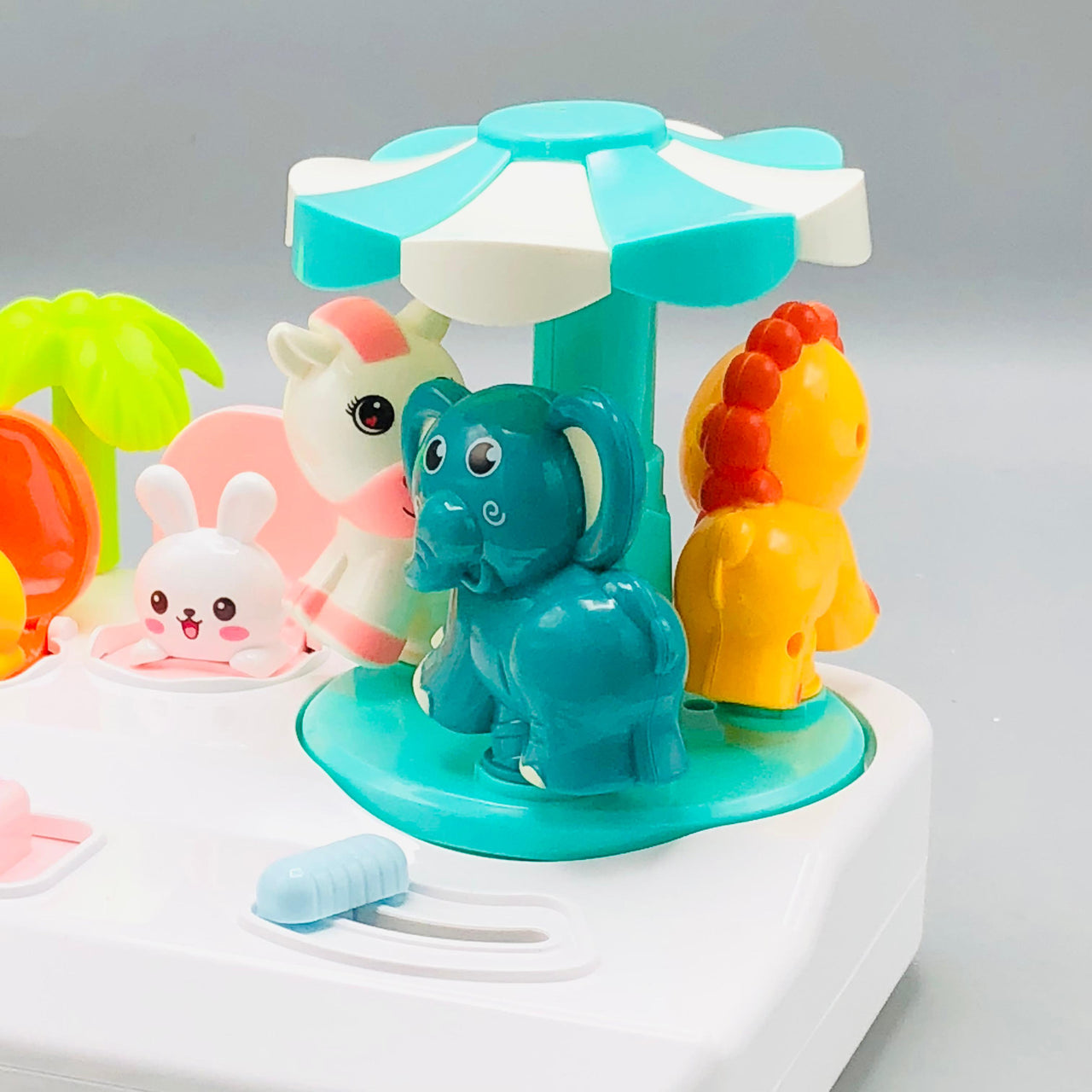 Animal Themed Pop-Up Puzzle Hide & Seek