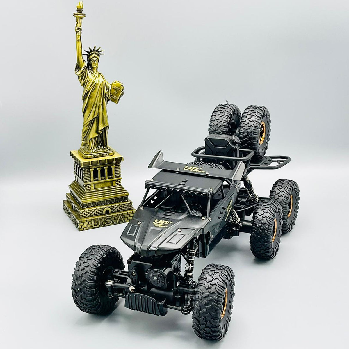 2.4 GHZ RC Metal Body Rock Crawler - 1:10 Scale