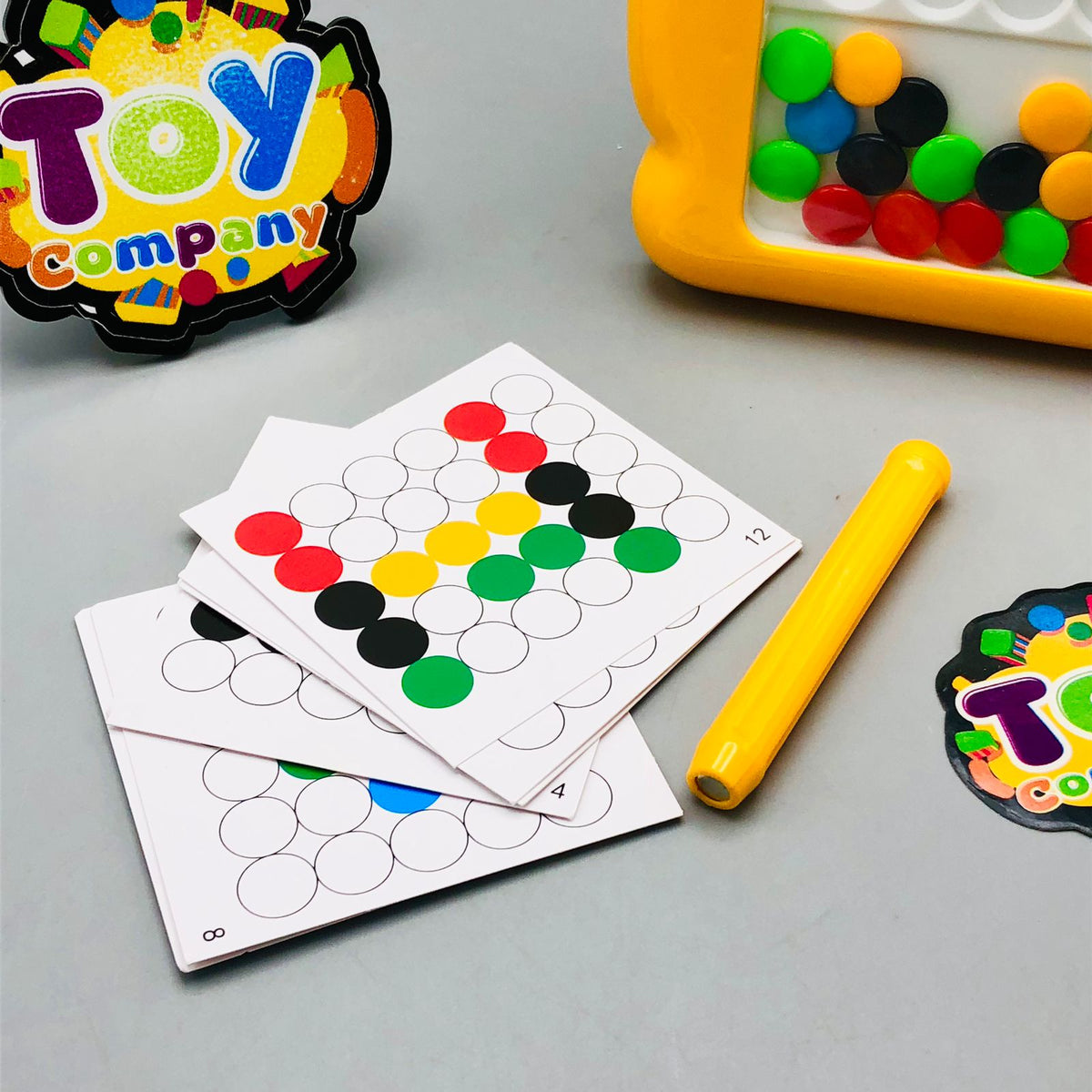 Mini Cartoon Design Magnetic Beads Drawing Board