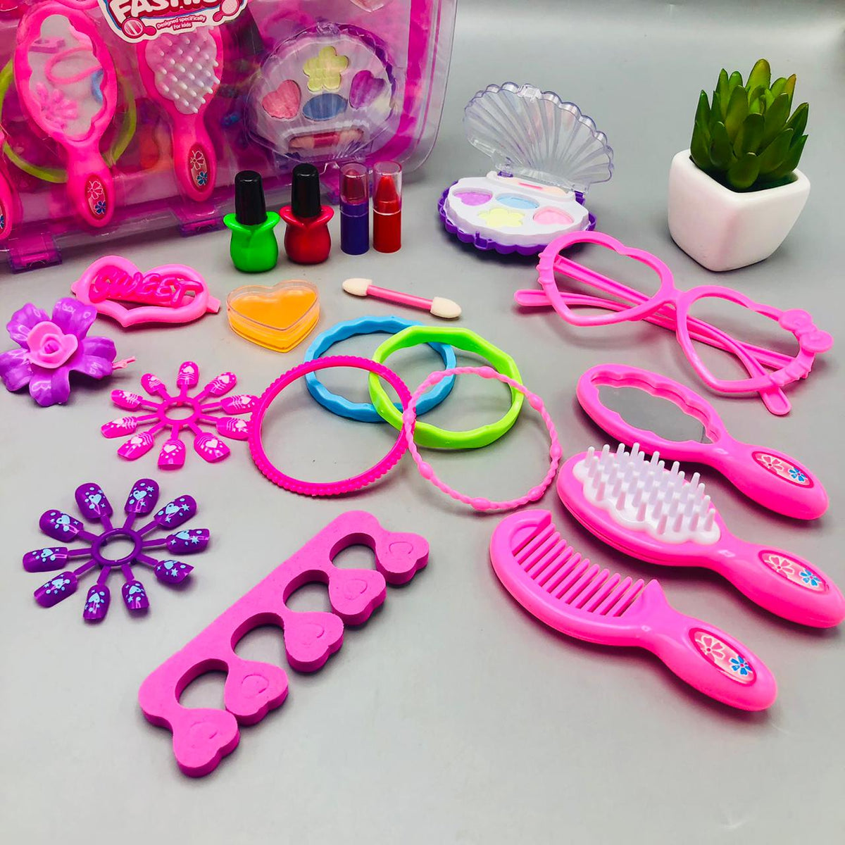 20Pcs Dress-up Fashion Makeup Set For Girls
