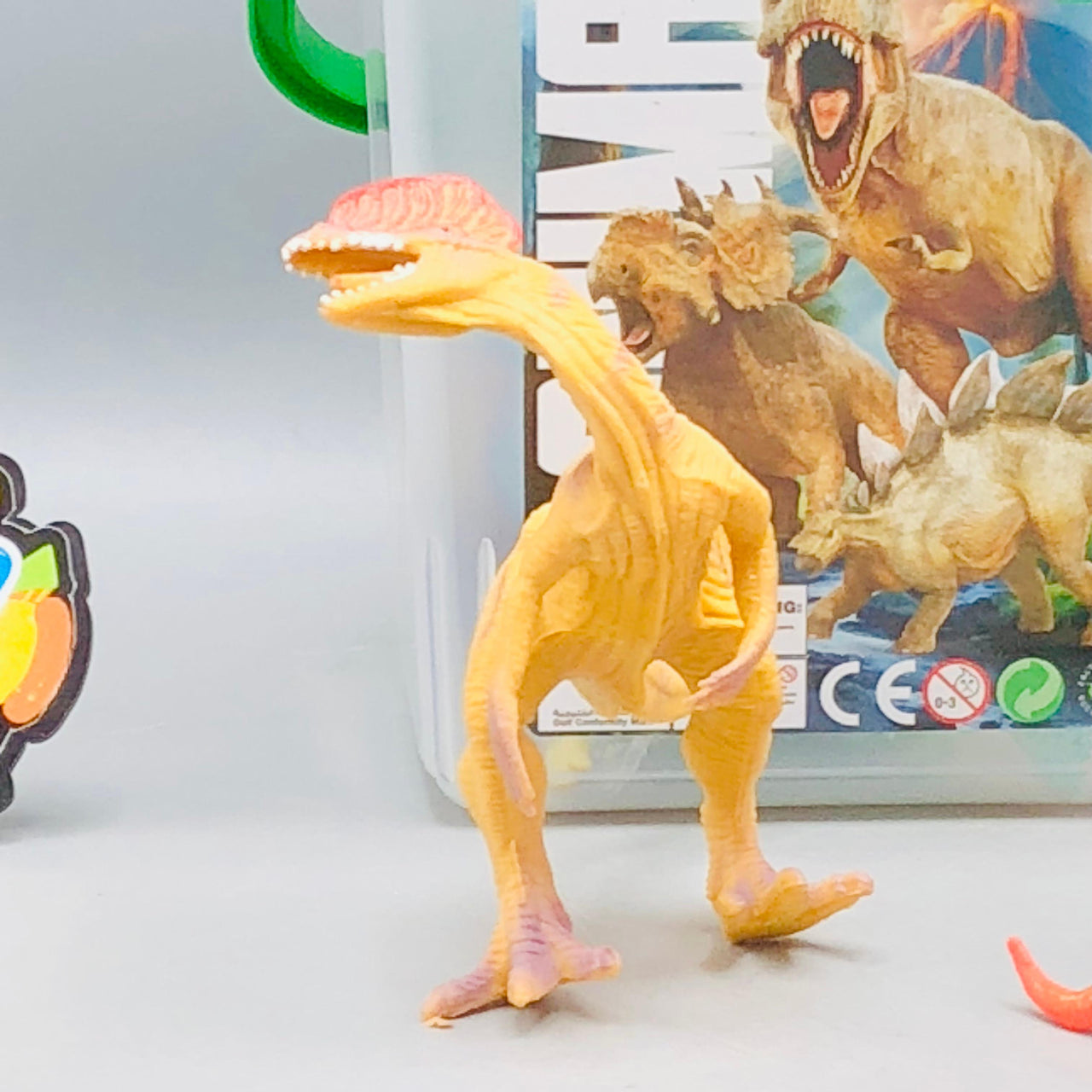 22Pcs Kids Wild Dinosaur World Toy With Storage Box