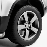 2.4GHz 1:12 RC Land Rover Defender 90 Model