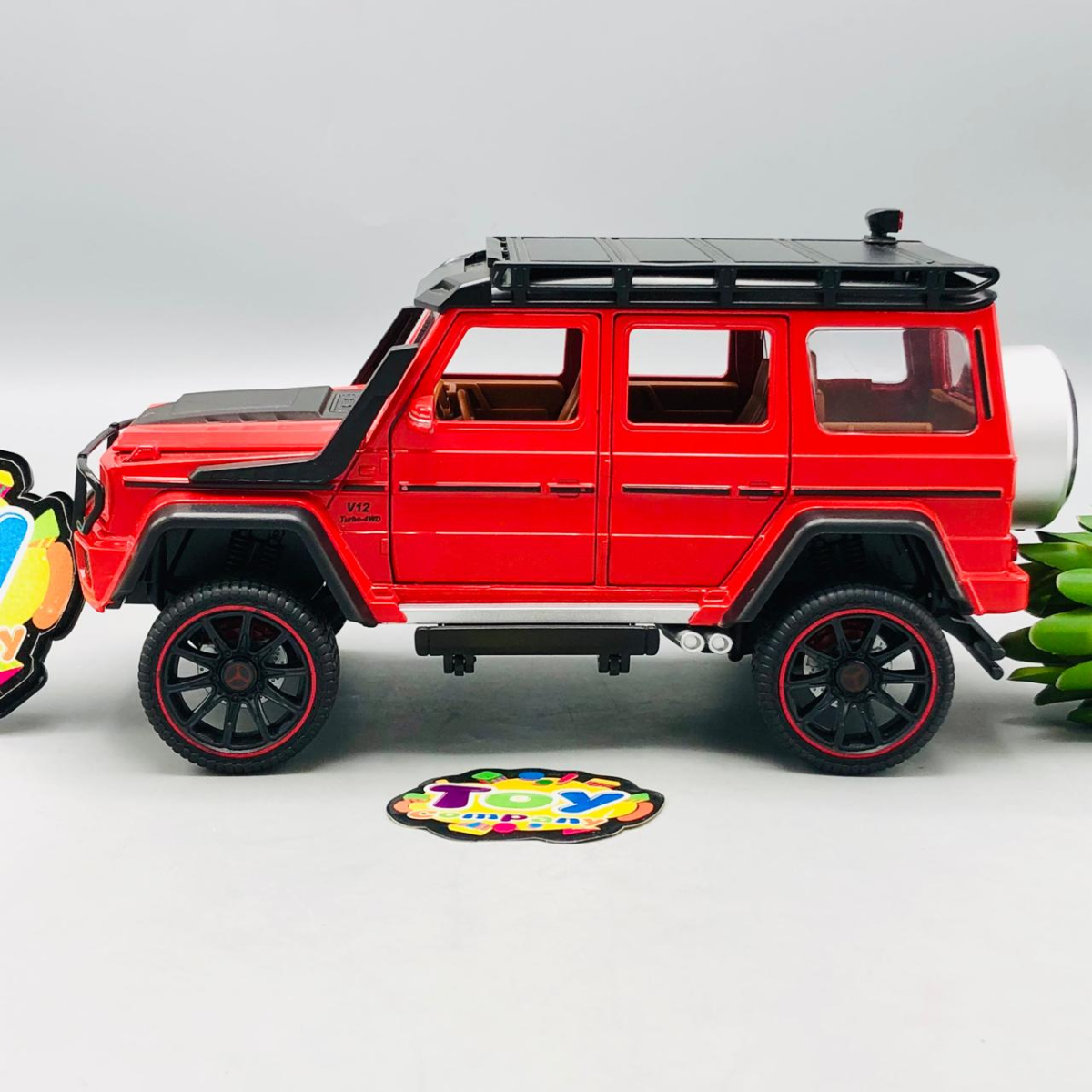 1:22 Diecast Mercedes V12 Model Car
