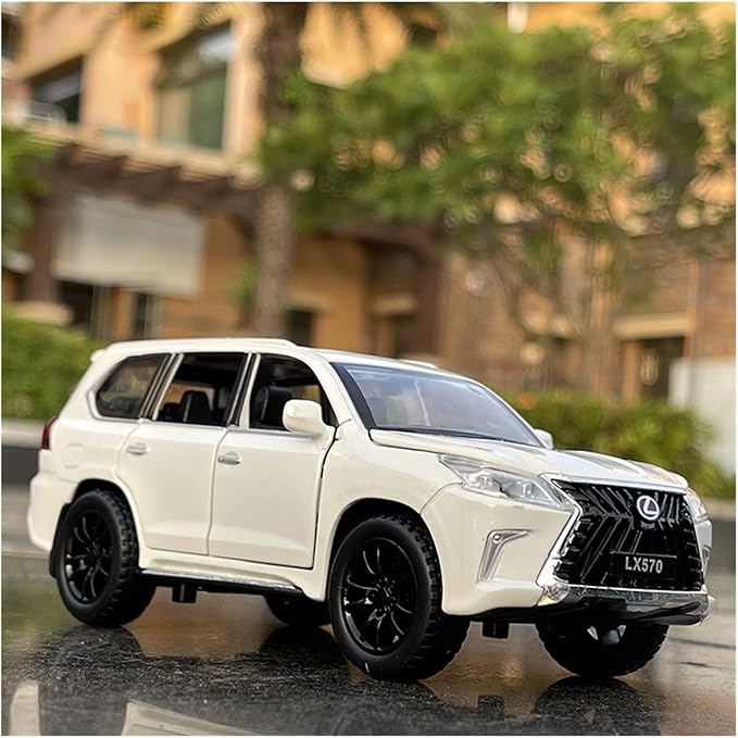 1:32 Diecast Lexus LX570 Model Car