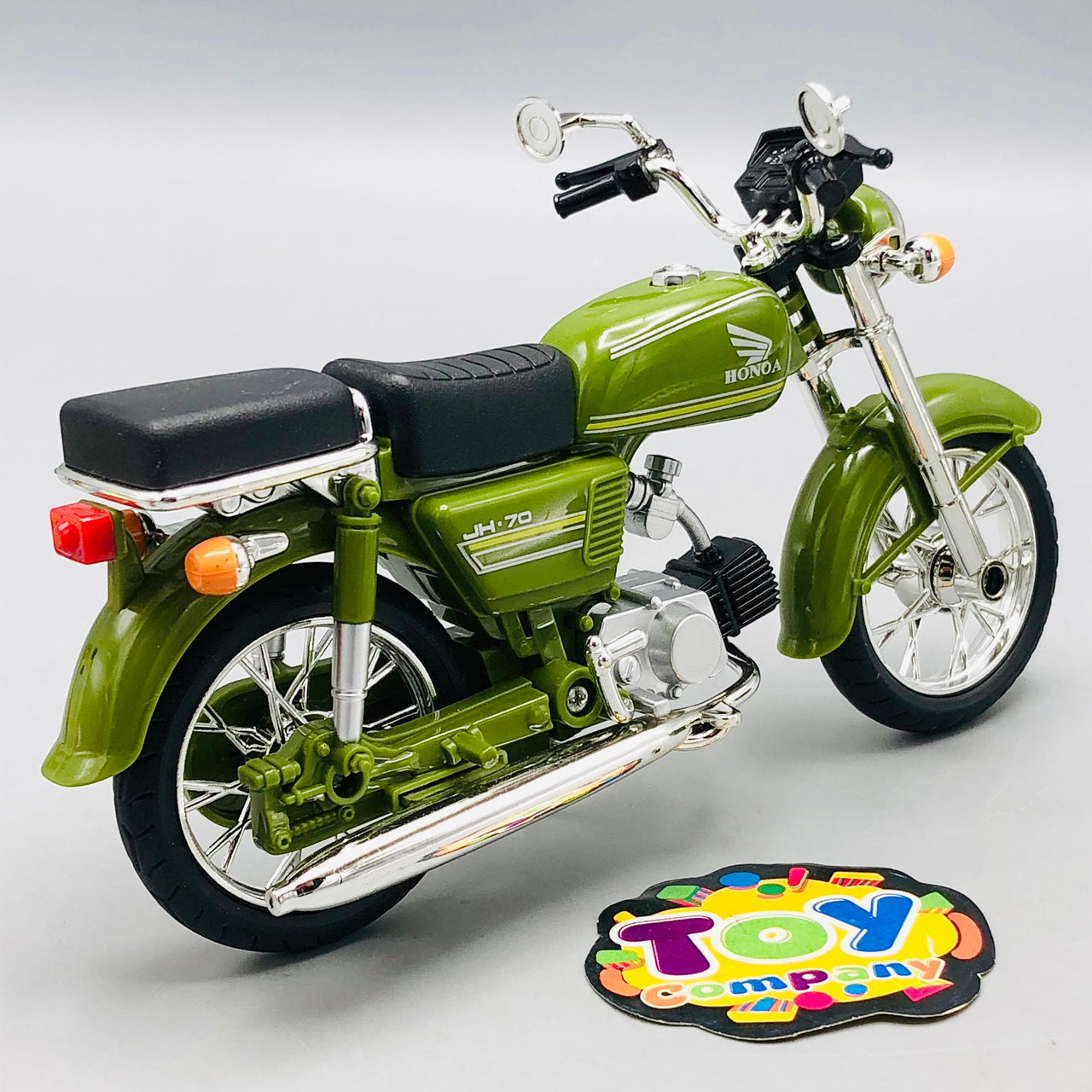 1:10 Diecast Honda 70 Model Bike - 1Pc