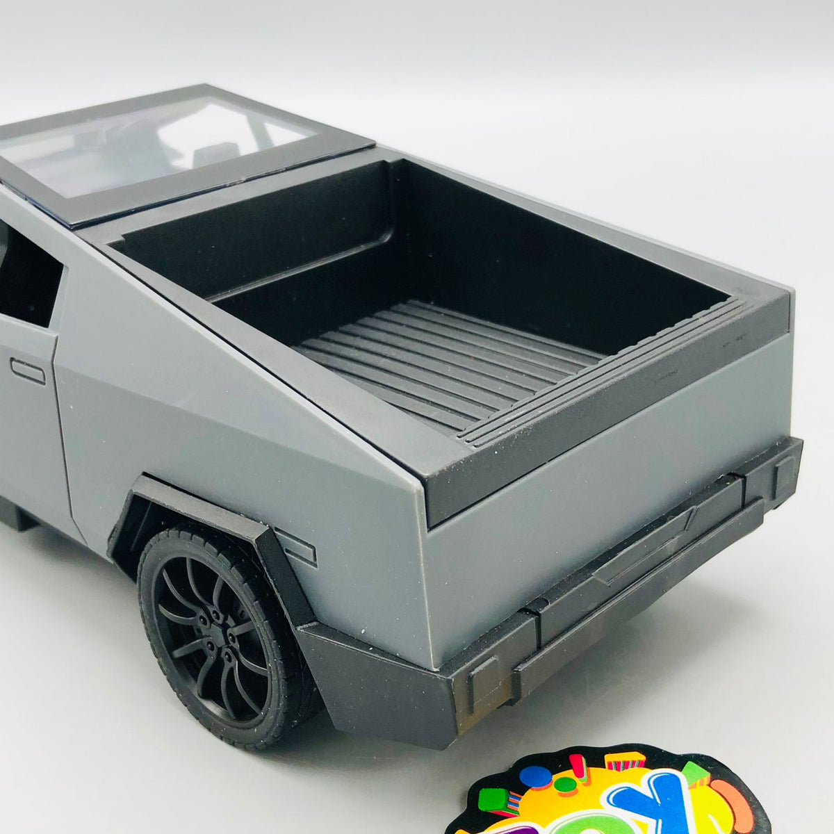 1:14 RC Tesla Cyber Pickup Truck With Headlights