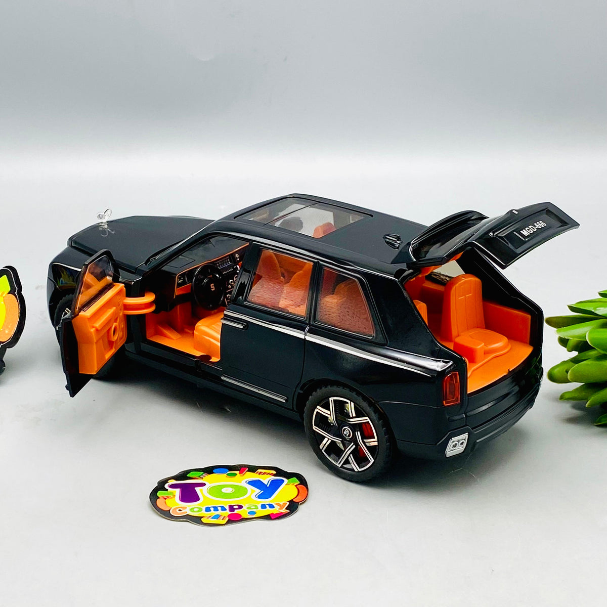 ABS Inertial Rolls Royce Cullinan Model Car - 1Pc
