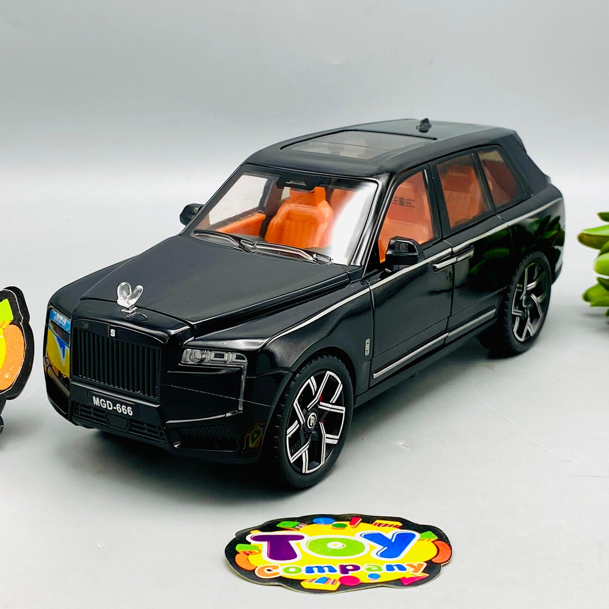 ABS Inertial Rolls Royce Cullinan Model Car - 1Pc