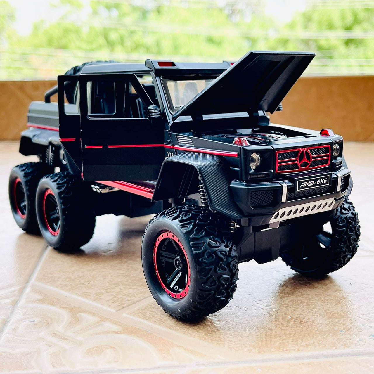 Diecast Mercedes G63 AMG 6X6 Model Car