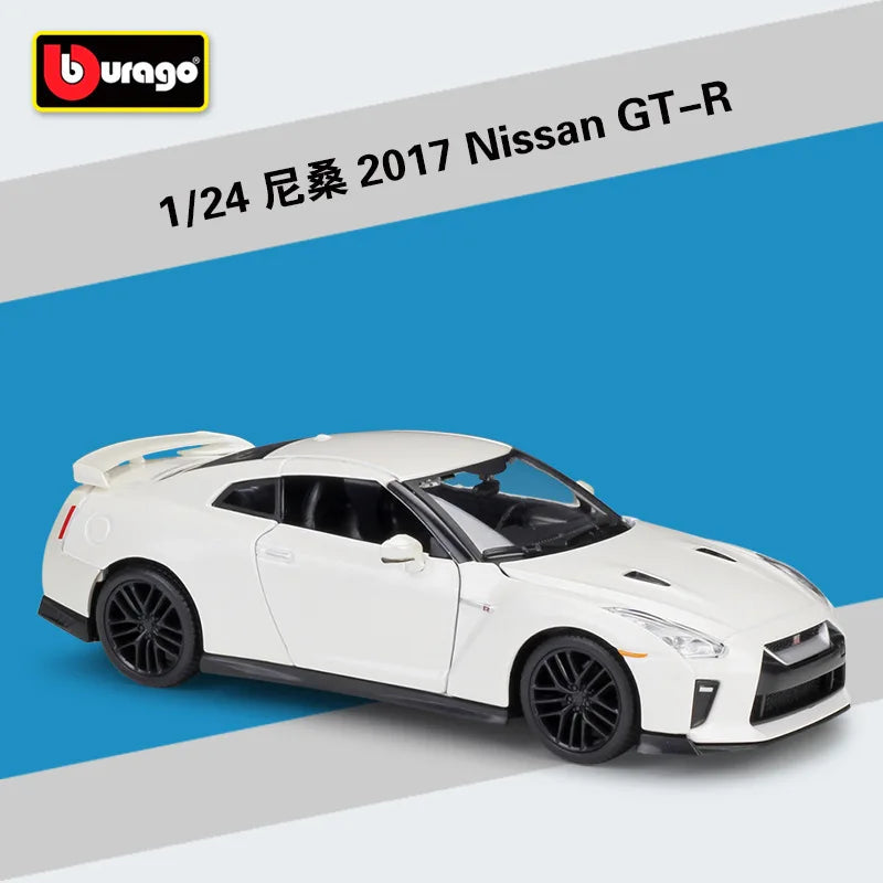 Bburago 1:24 Diecast Nissan GT-R 2017 - White