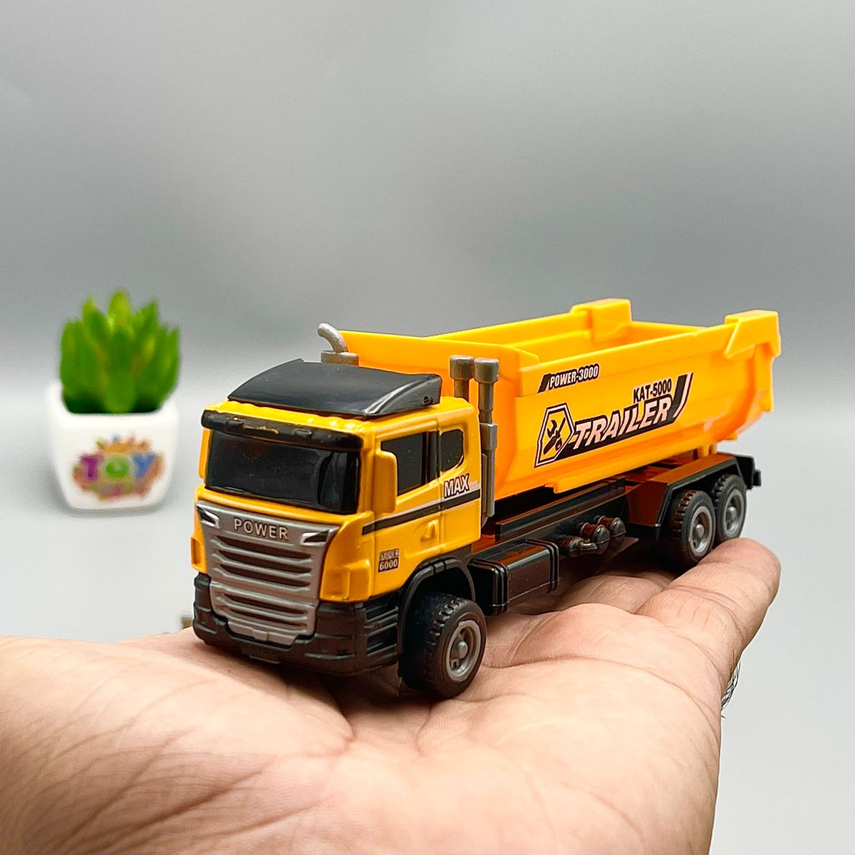 Miniature Diecast Metal Construction Trucks - Set of 3