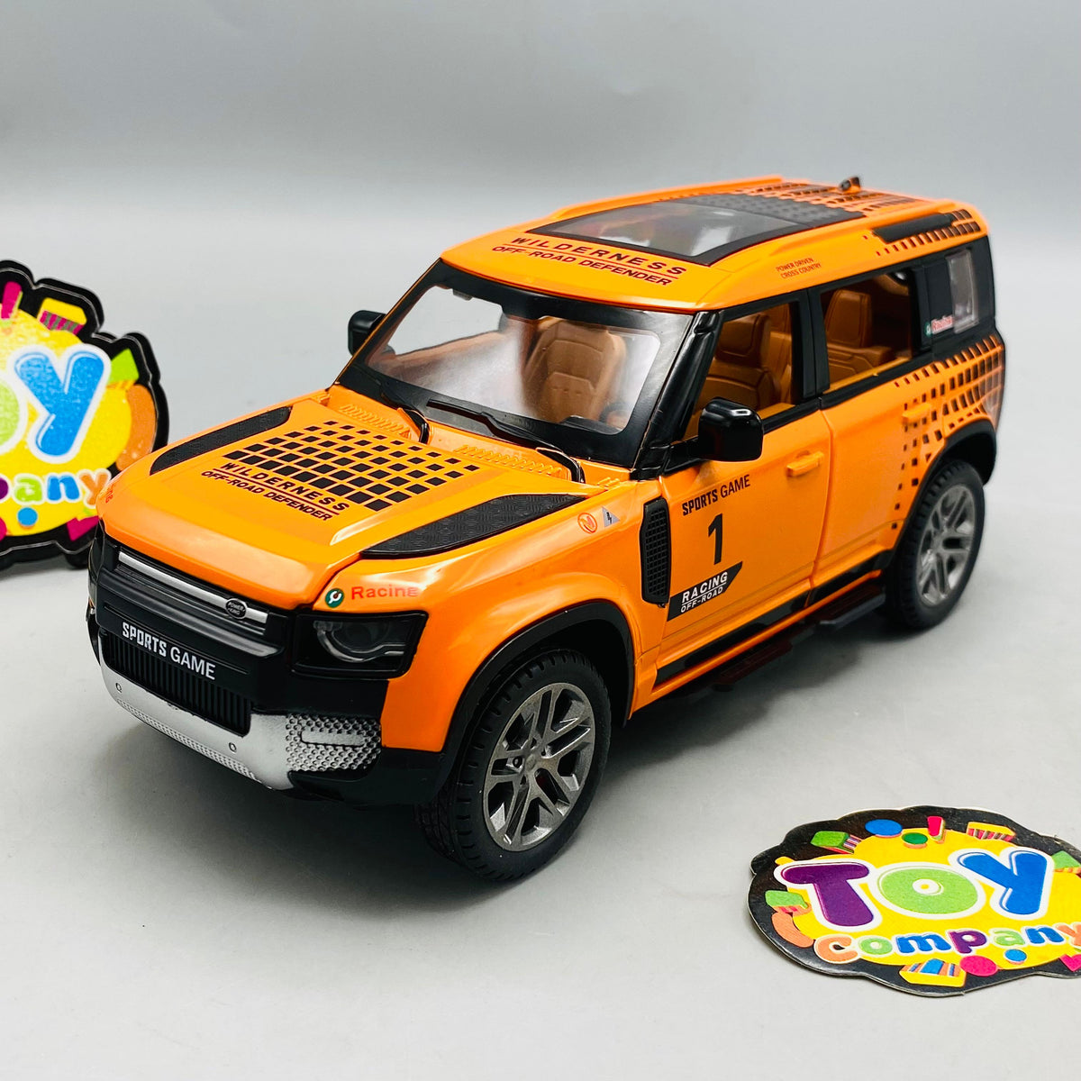 1:22 RC Diecast Wilderness Off-Road Defender Model With Smoke