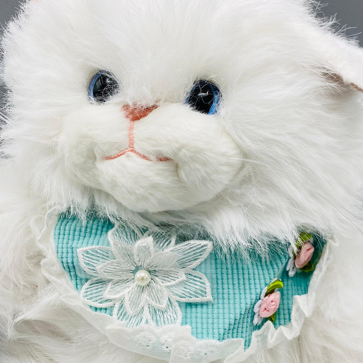 Floral Bib Kitten Plush Backpack - White