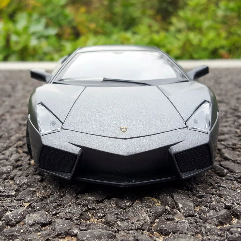 1:24 Diecast Lamborghini Reventon Official Licensed Model