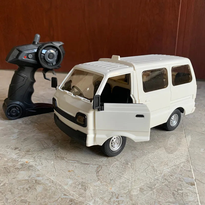 1:16 2.4GHz RC Urban Crawler Van With Lights