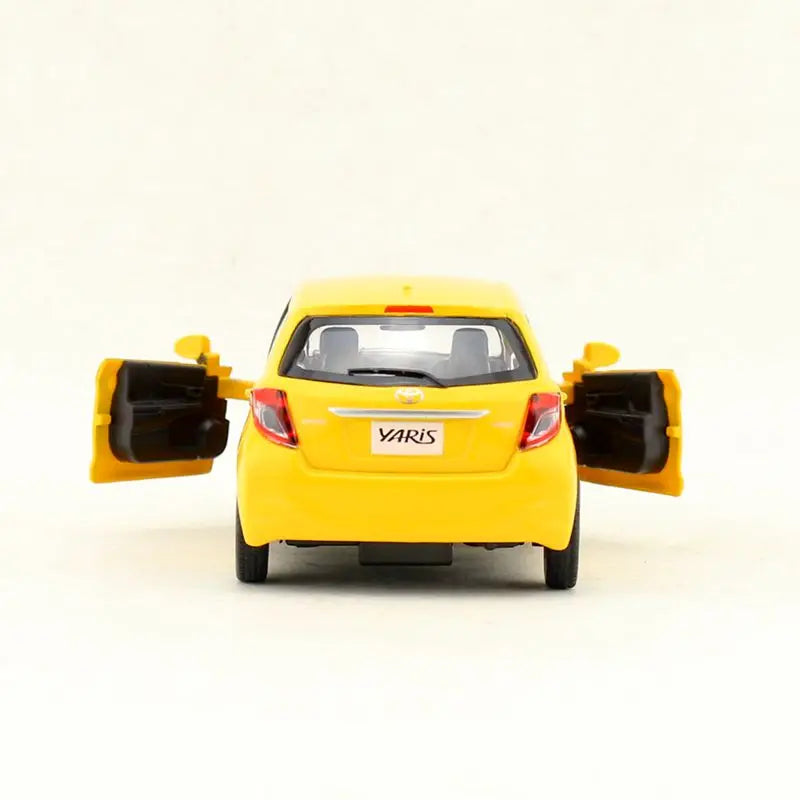 1:36 Diecast Metal Toyota Vitz Model Car - Yellow
