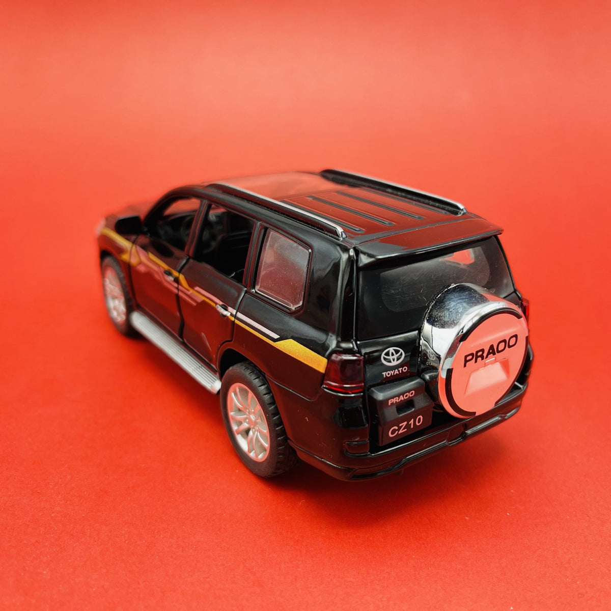 Die-cast Metal Body Land Cruiser Prado