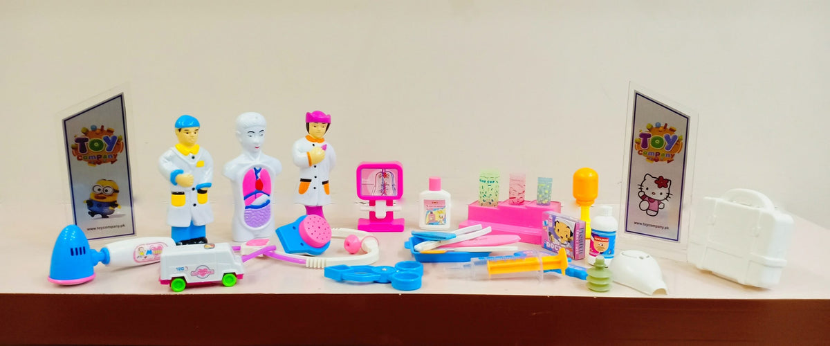 Educational Medical Set with Nurse, Doctor & Patient