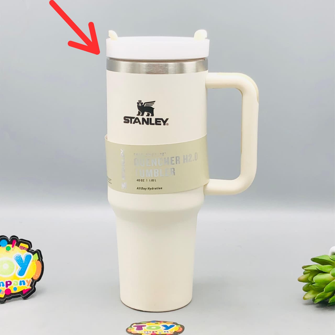 Stanley Insulated Tumbler With Straw - Minor Fault