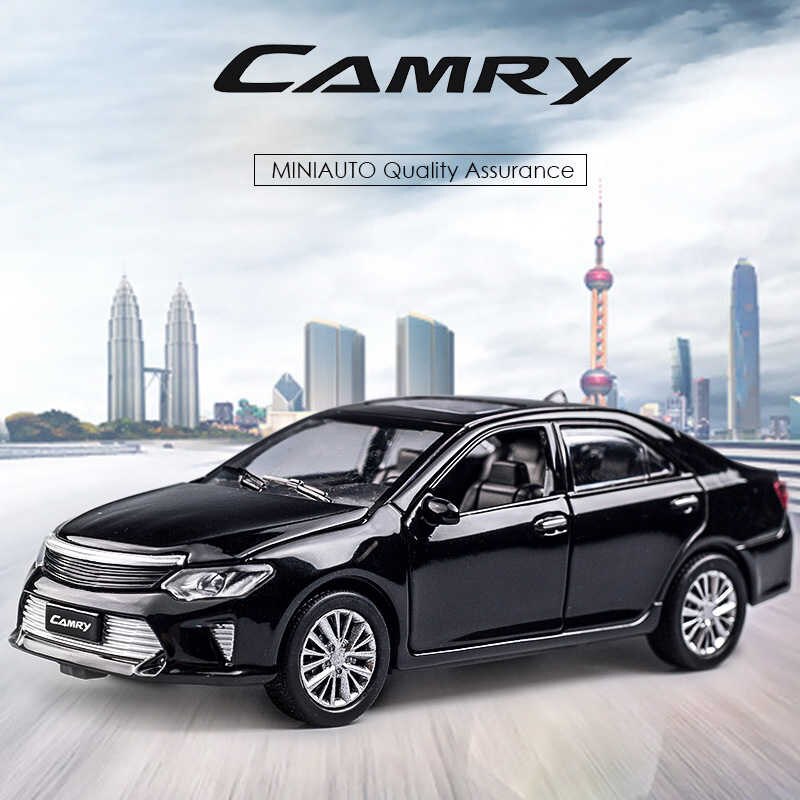 1:32 Diecast Toyota Camry