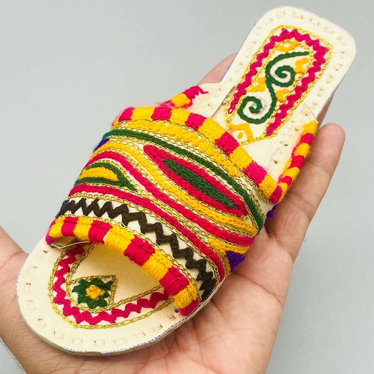 Hand-Made Multani Chappal - Multi