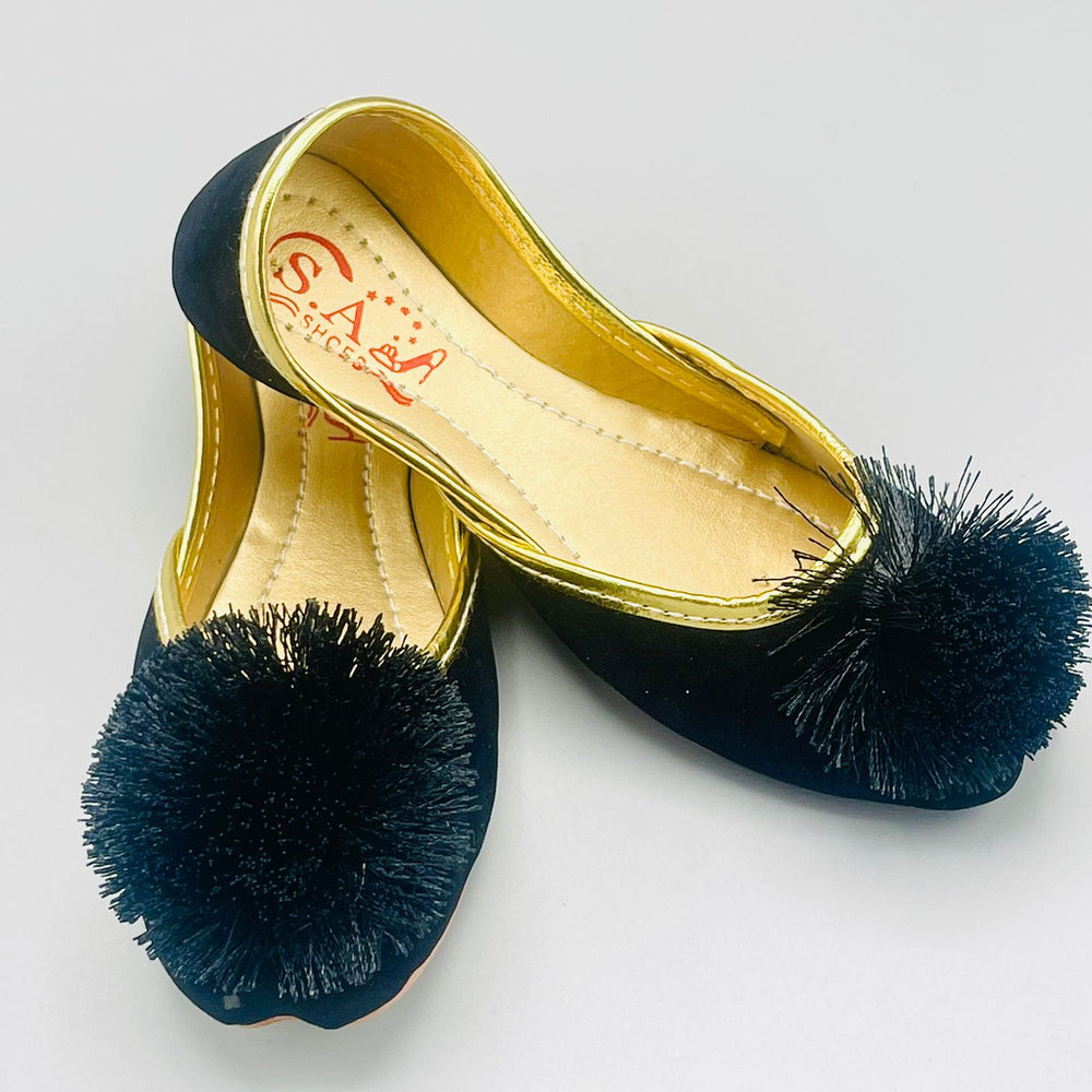 Hand-Made Multani Khussa for Girls Velvet - Black