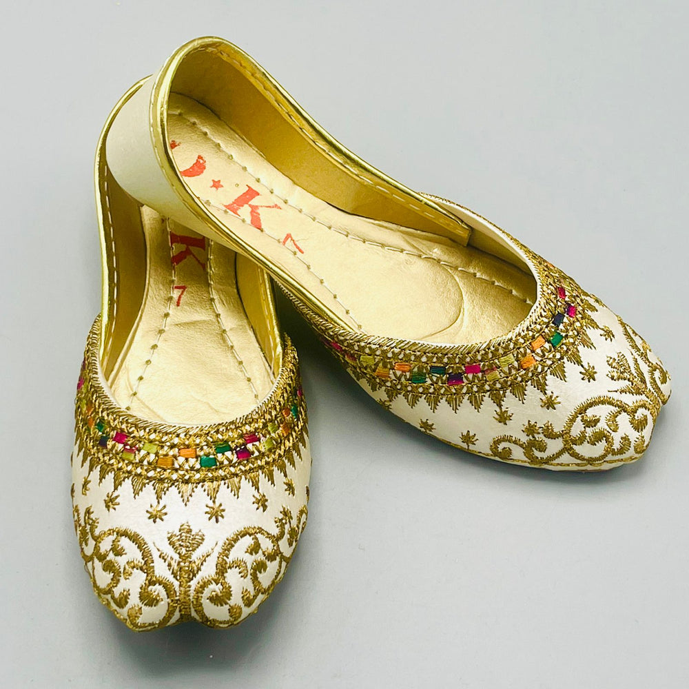 Hand-Made Multani Khussa for Girls Multi - Off White