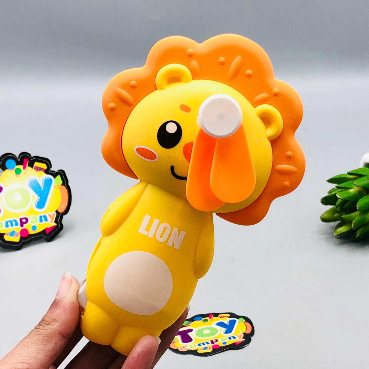 Kids Cute Mini Lion Hand Press Fan - 1Pc