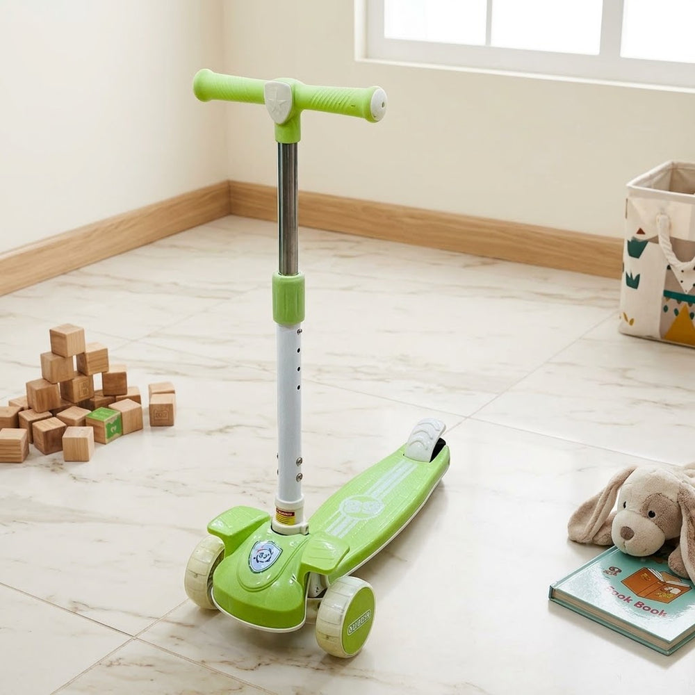 Kids Moto Scooter With Light & Music - Green