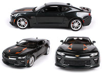 Maisto 1:18 Diecast Chevrolet Camaro 50th Anniversary 2017