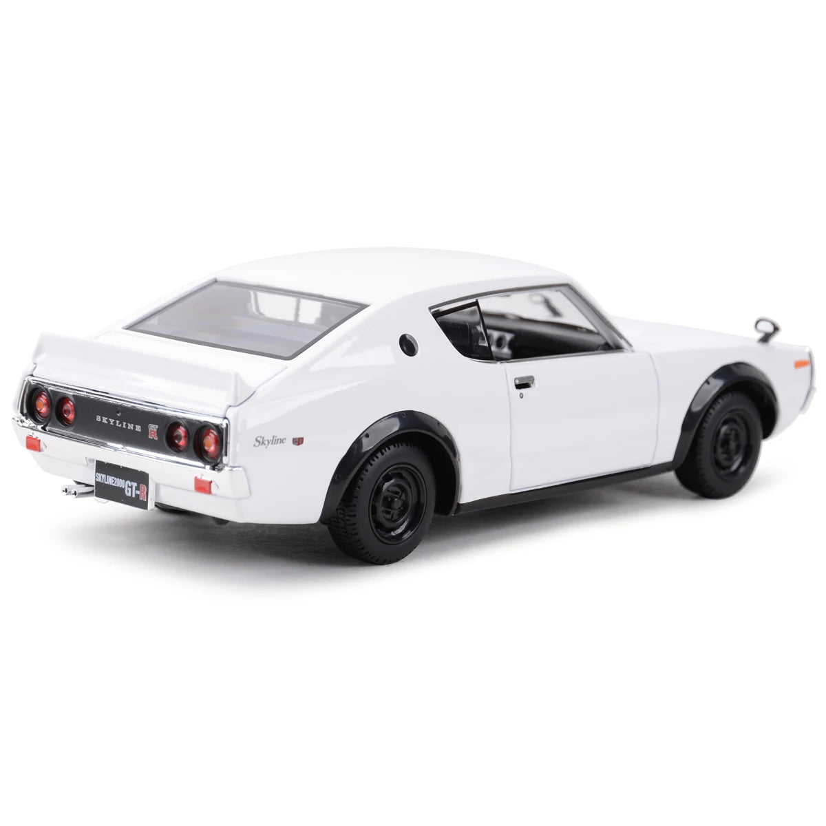 1:24 Maisto 1973 Nissan Skyline 2000GT-R
