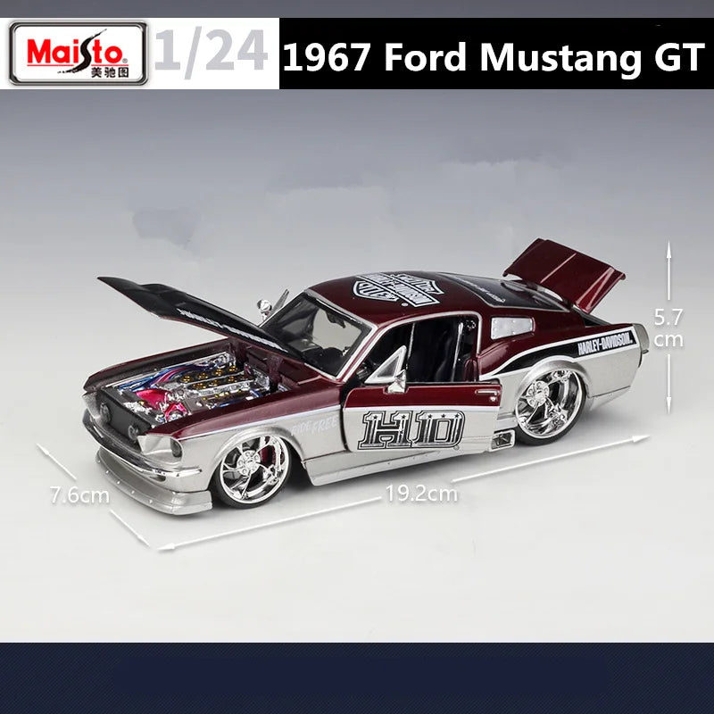 Maisto 1:24 Harley Davidson 1967 Ford Mustang GT