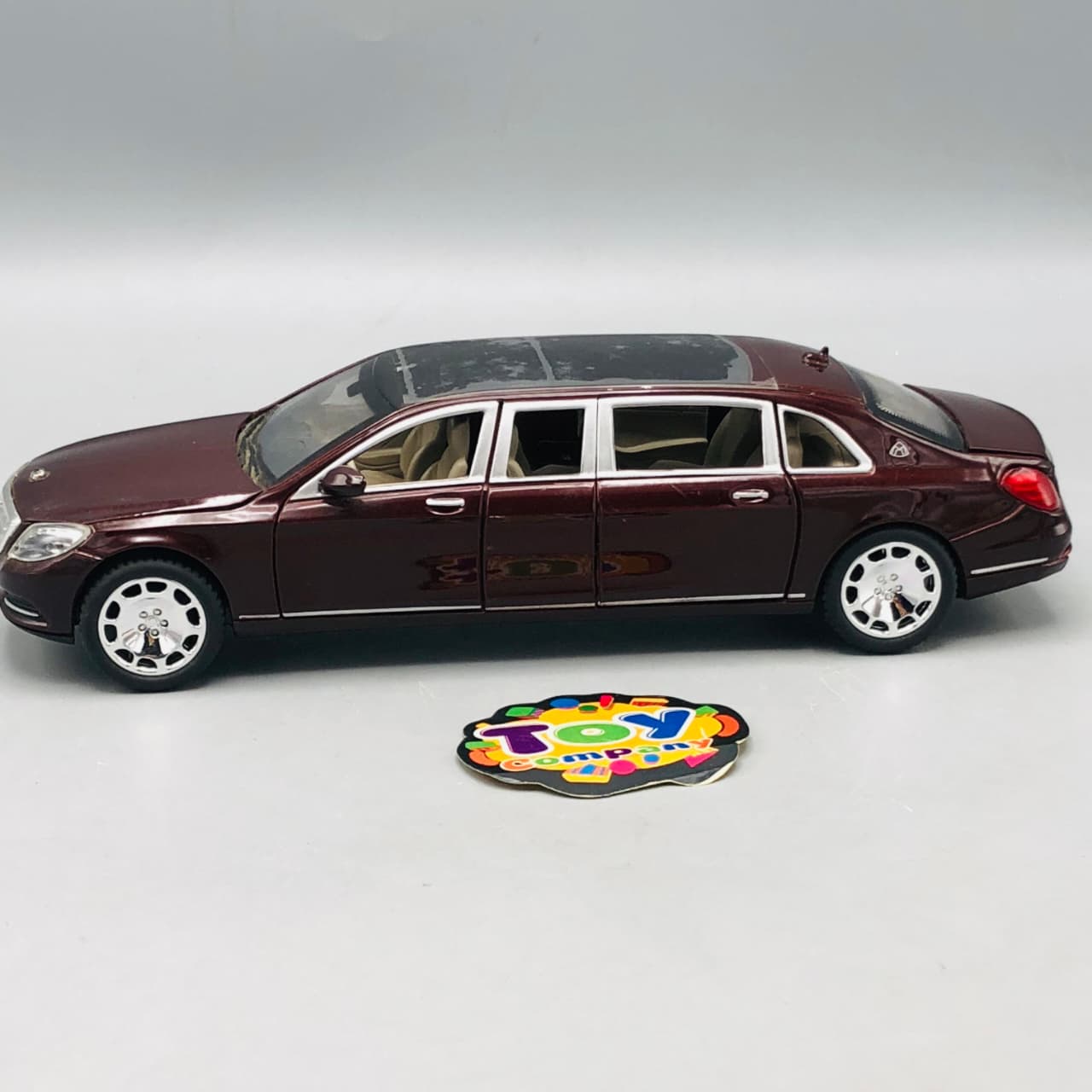1:24 Diecast Mercedes Limousine Model Car Maroon - Minor Fault