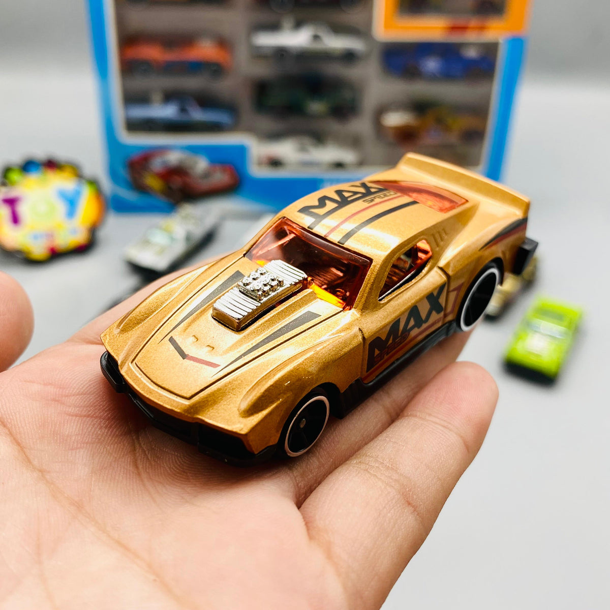 10Pcs Mini Diecast Heat Wave Inertial Cars Set