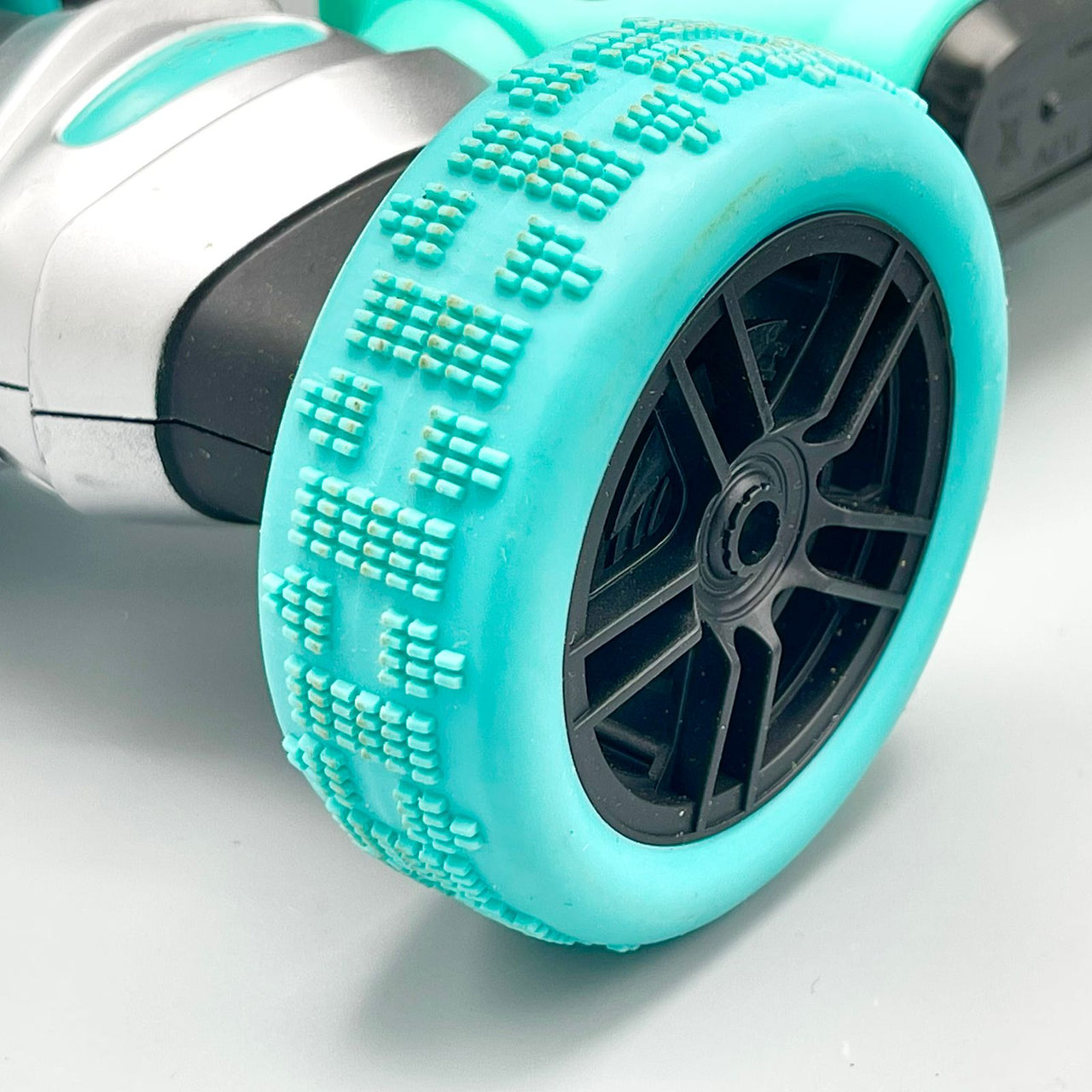 Twisted 360 Acrobatic Remote Control Stunt Car