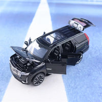1:32 Diecast Cadillac Escalade Model With Miniature