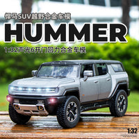 1:32 Diecast Hummer SUV Convertible Model With Miniature
