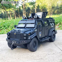 1:24 Diecast Police Tiger Armor Vehicle