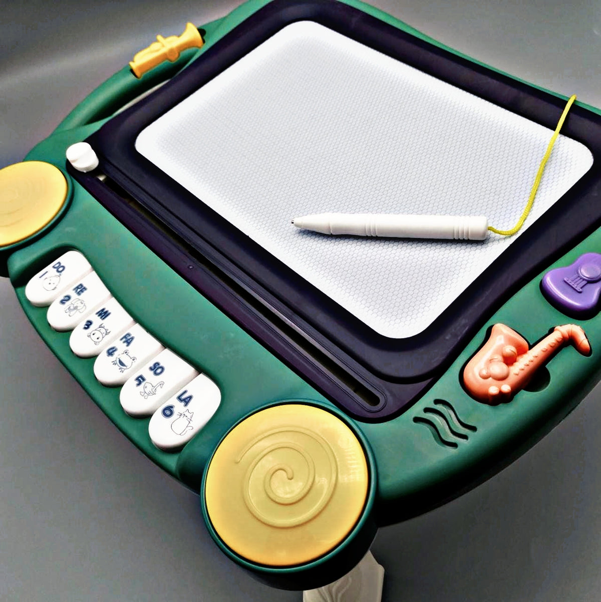 Musical Magnetic Drawing Board with Piano