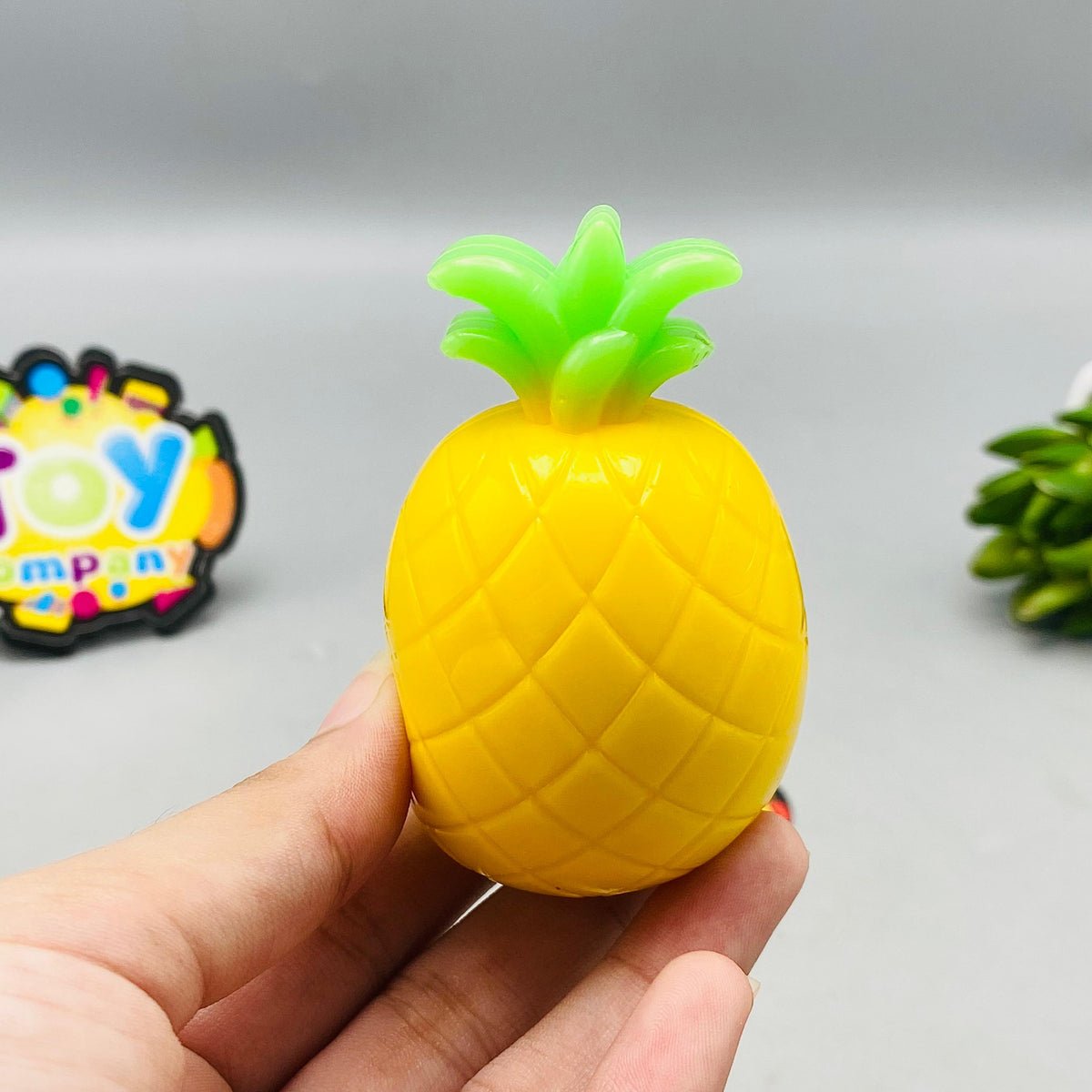 1Pc Pineapple Super Solid Fruit Squishy